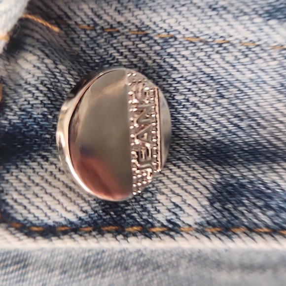 LIZZETTE Studded Jean Vest - Picture 3 of 7